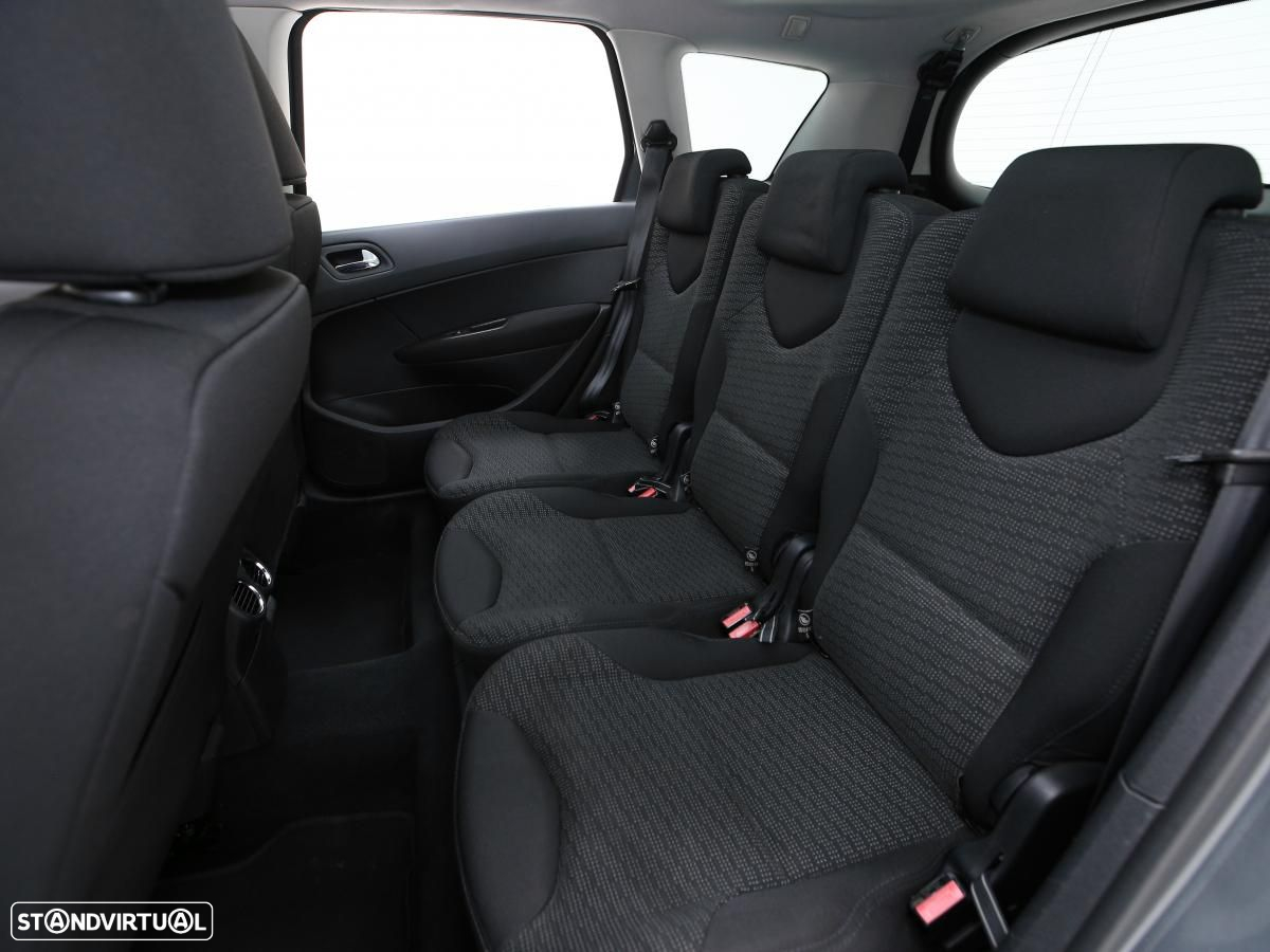 Peugeot 308 SW - 8
