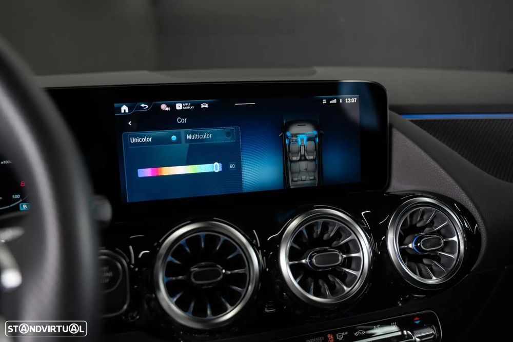 Mercedes-Benz GLA 250 e AMG Line - 31
