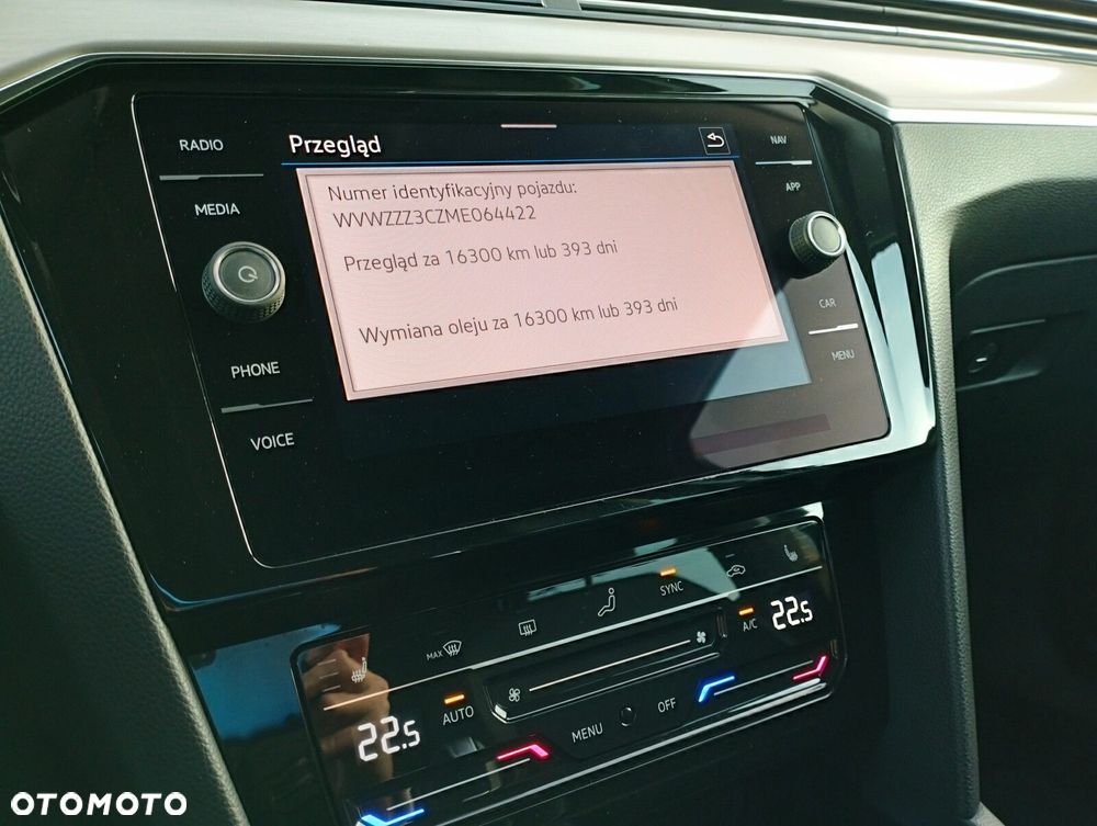 Volkswagen Passat Variant 2.0 TDI Elegance DSG - 14