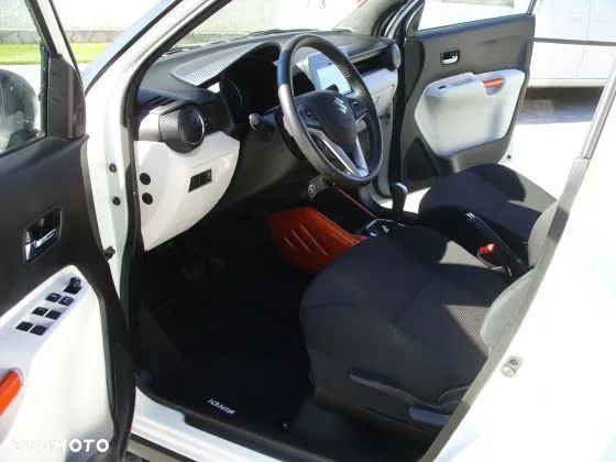 Suzuki Ignis 1.2 Premium AGS - 8