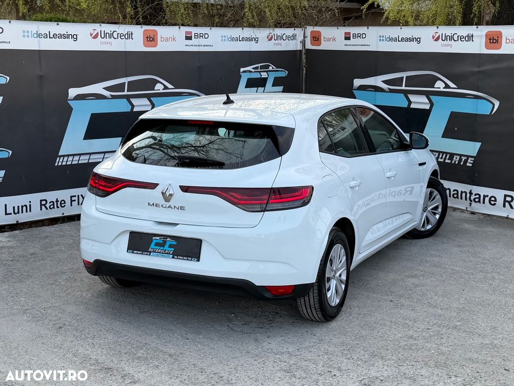 Renault Megane BLUE dCi Business - 25