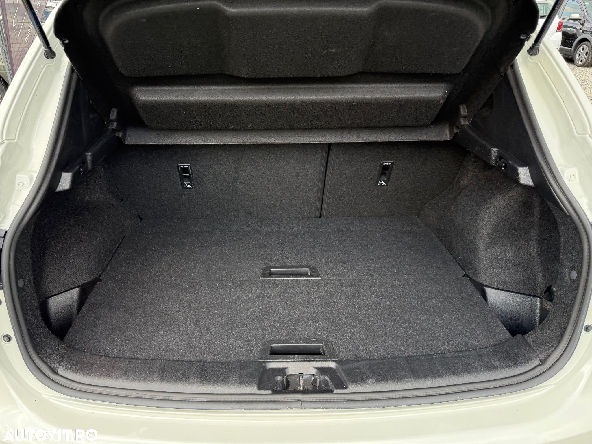 Nissan Qashqai 1.6 DCI Start/Stop Tekna - 17