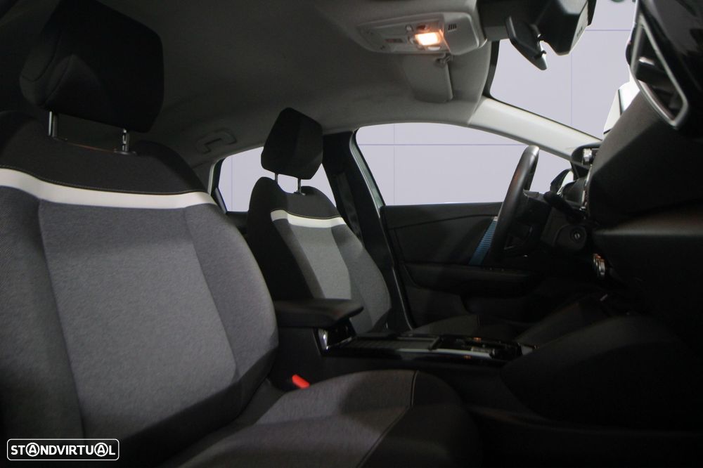 Citroën e-C4 - 13