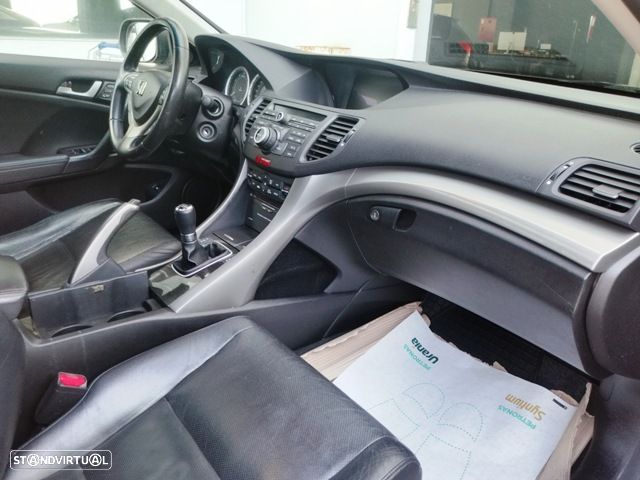 Honda Accord Tourer 2.2 i-DTEC Executive Navi - 12