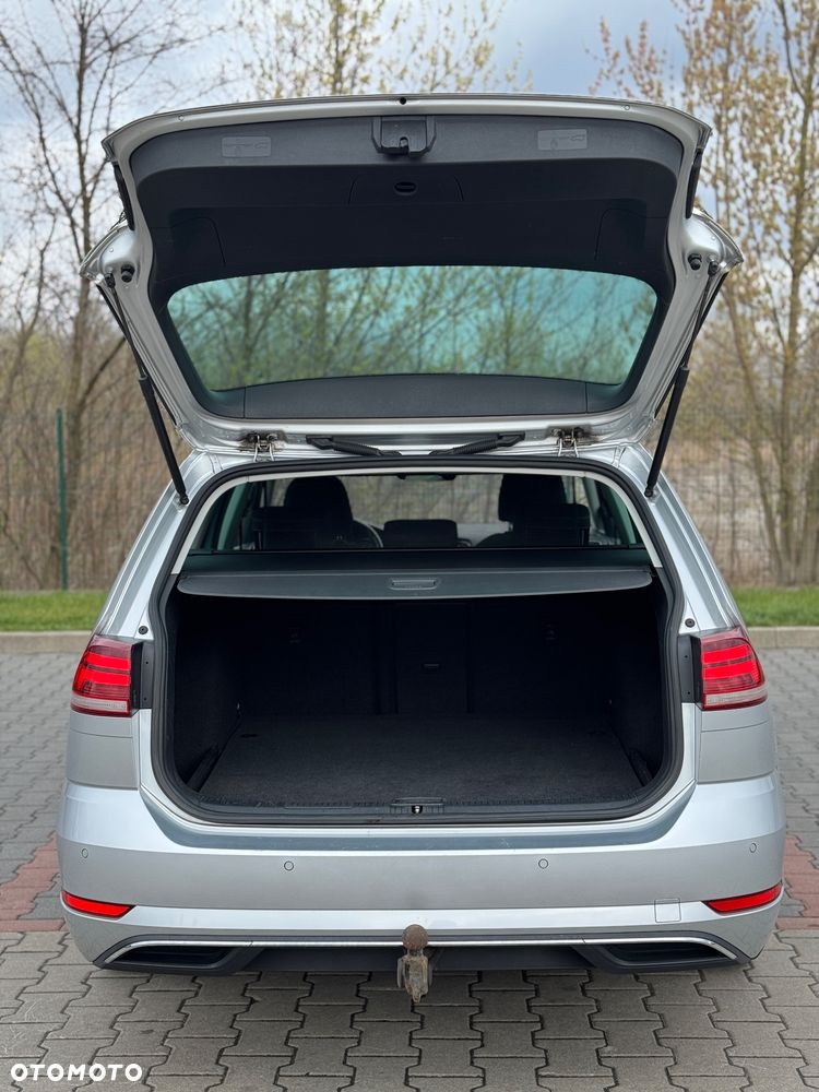 Volkswagen Golf 2.0 TDI SCR DSG Highline - 12