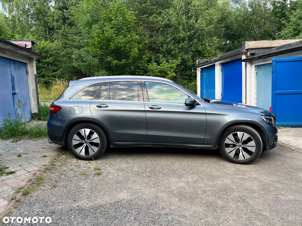 Mercedes-Benz GLC - 2