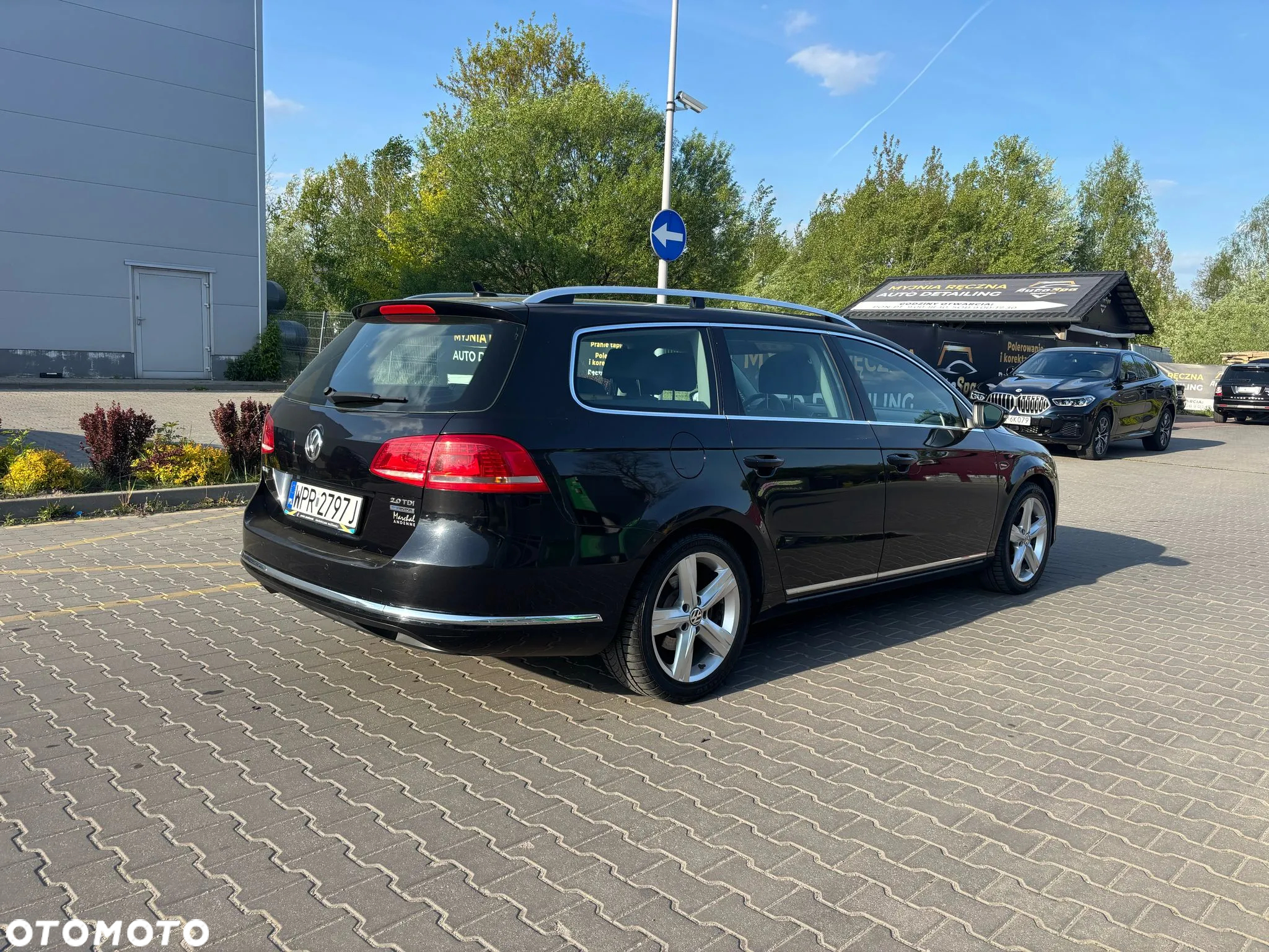 Volkswagen Passat Variant 2.0 Blue TDI SCR Highline - 3