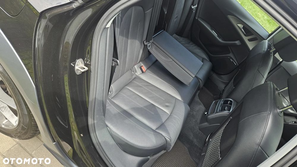 Audi A6 Allroad - 26