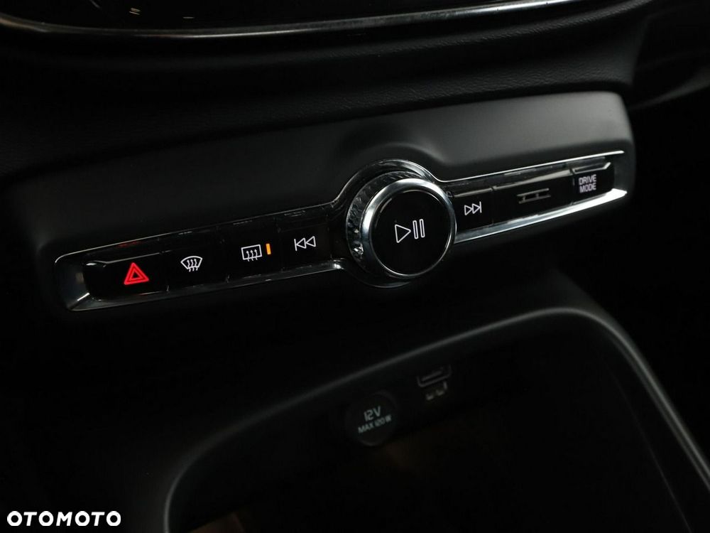 Volvo XC 40 T5 Recharge DKG RDesign - 29