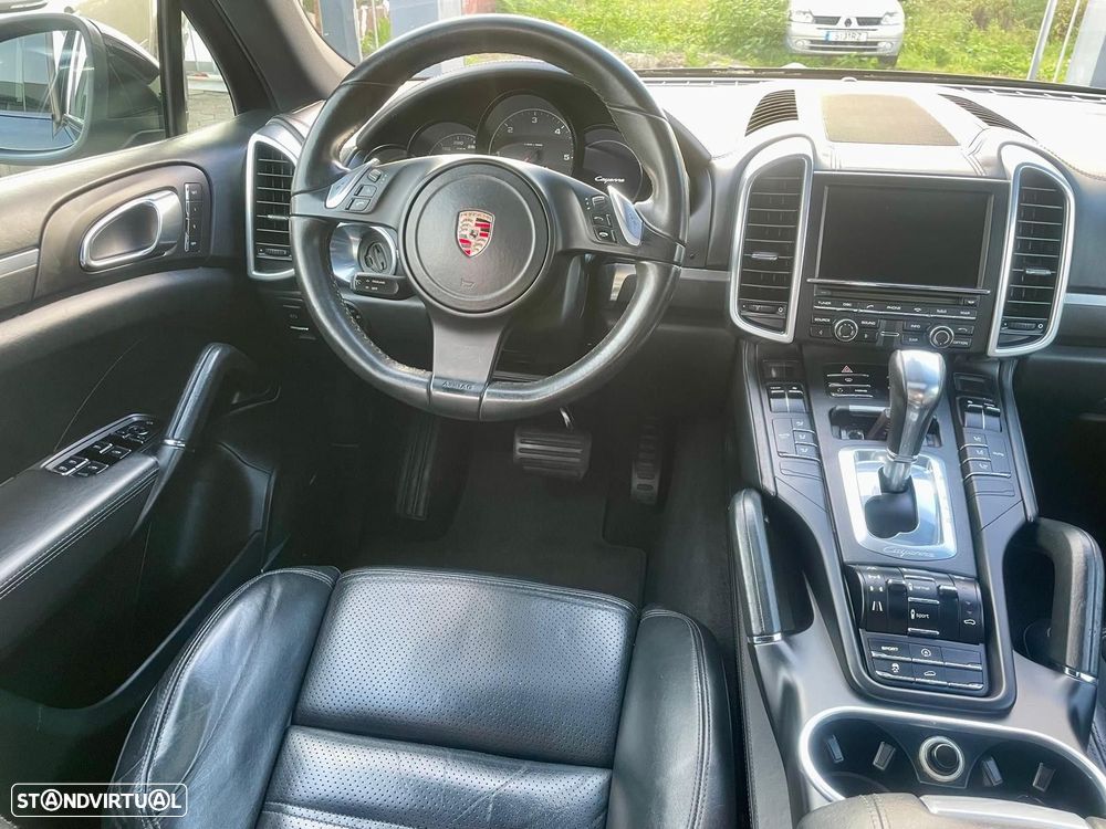 Porsche Cayenne Tiptronic - 12