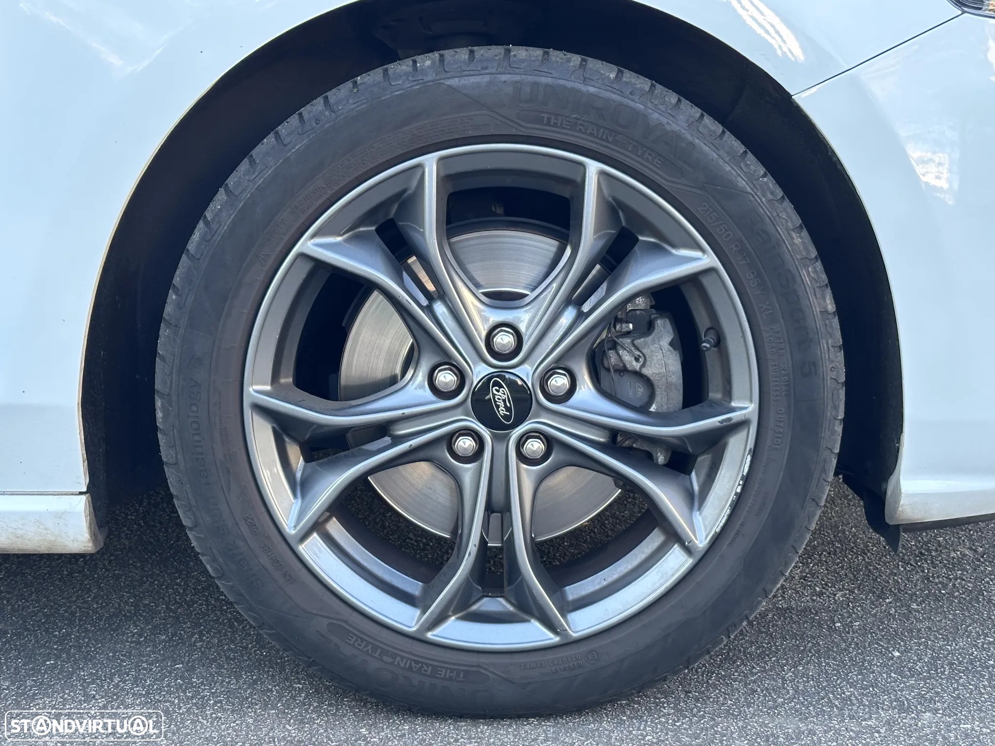 Ford Focus 1.0 EcoBoost ST-Line - 33