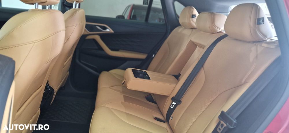 MG HS 1.5 T-GDi HEV Exclusive - 7
