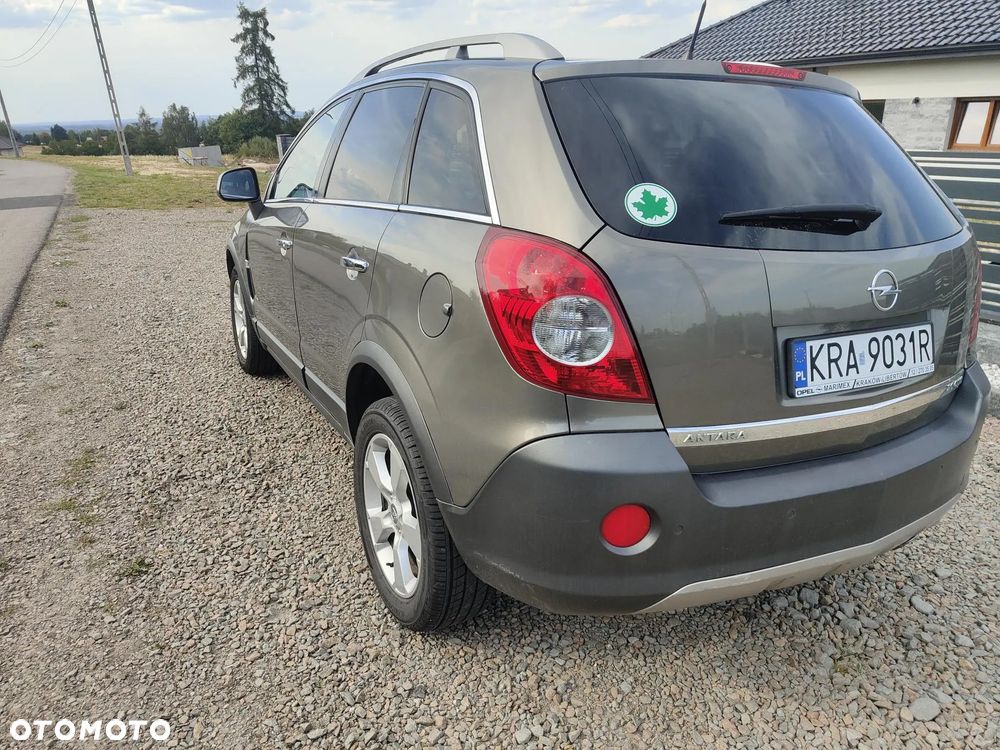 Opel Antara - 15