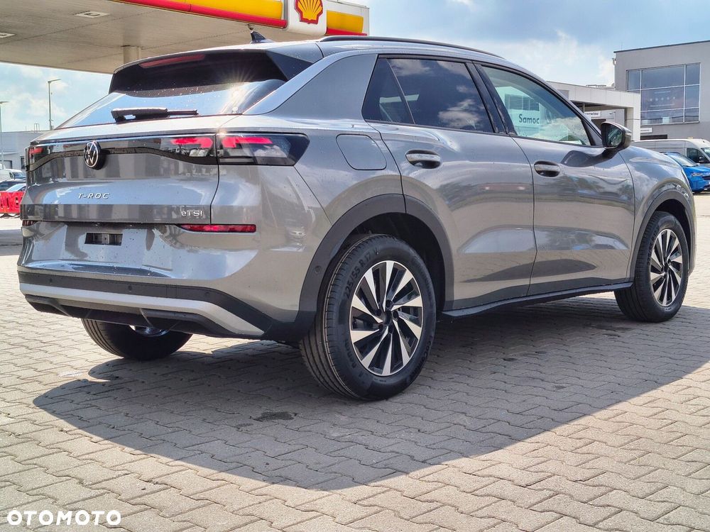 Volkswagen T-Roc 1.5 eTSI Life DSG - 6