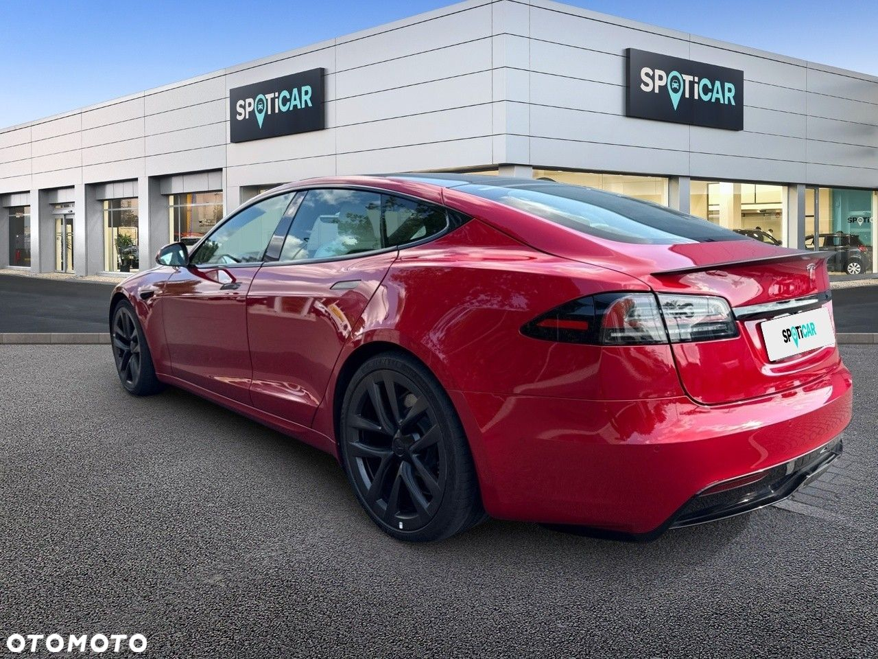 Tesla Model S Plaid - 7