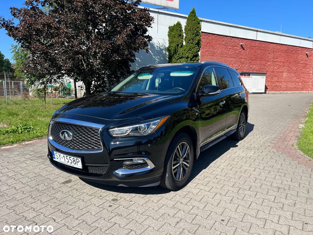 Infiniti Q60 - 20