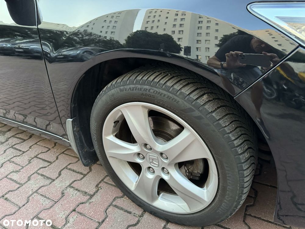 Honda Accord 2.0 Lifestyle - 26