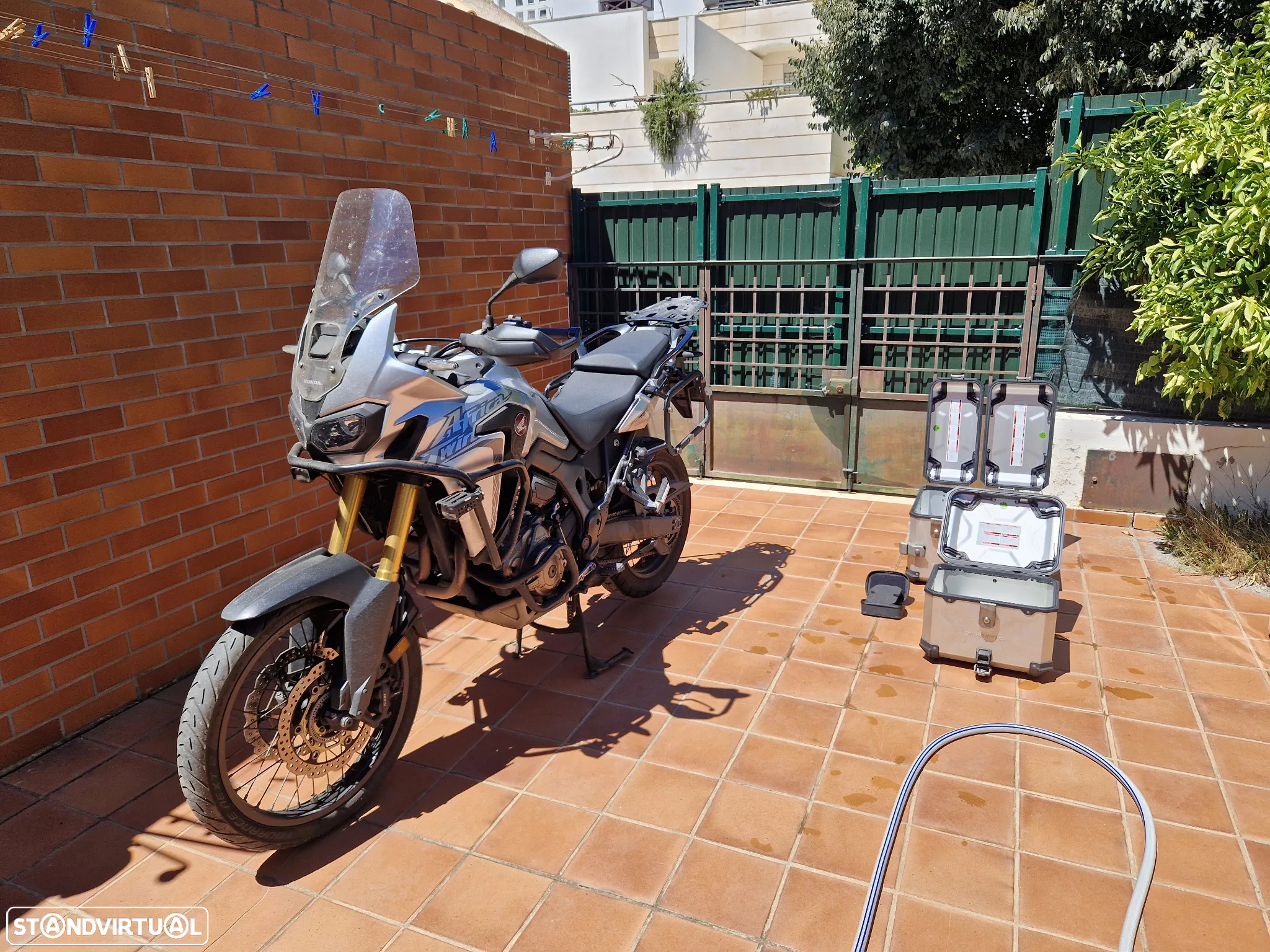 Honda Africa Twin SD04 - 55