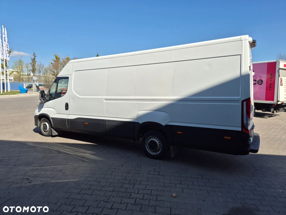 Iveco 35S16V (32727) - 5