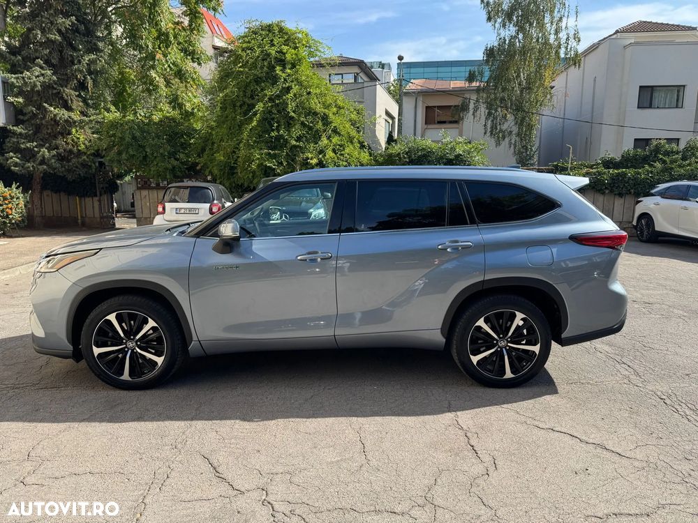 Toyota Highlander 2.5 L Hybrid Dynamic Force 248CP Luxury Pearly - 18