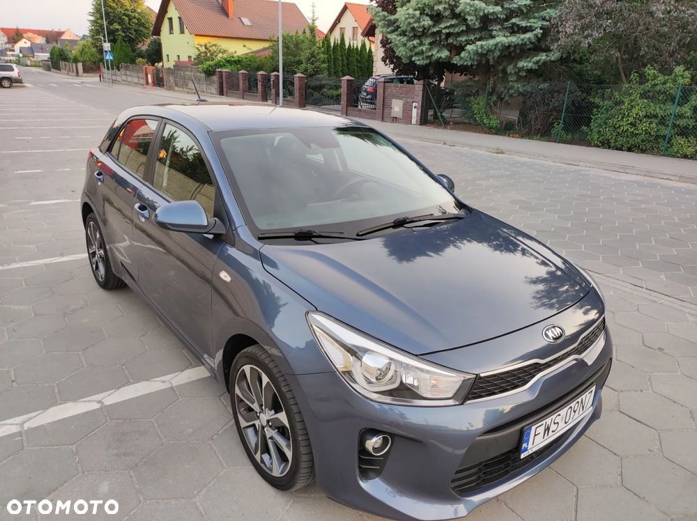 Kia Rio - 15