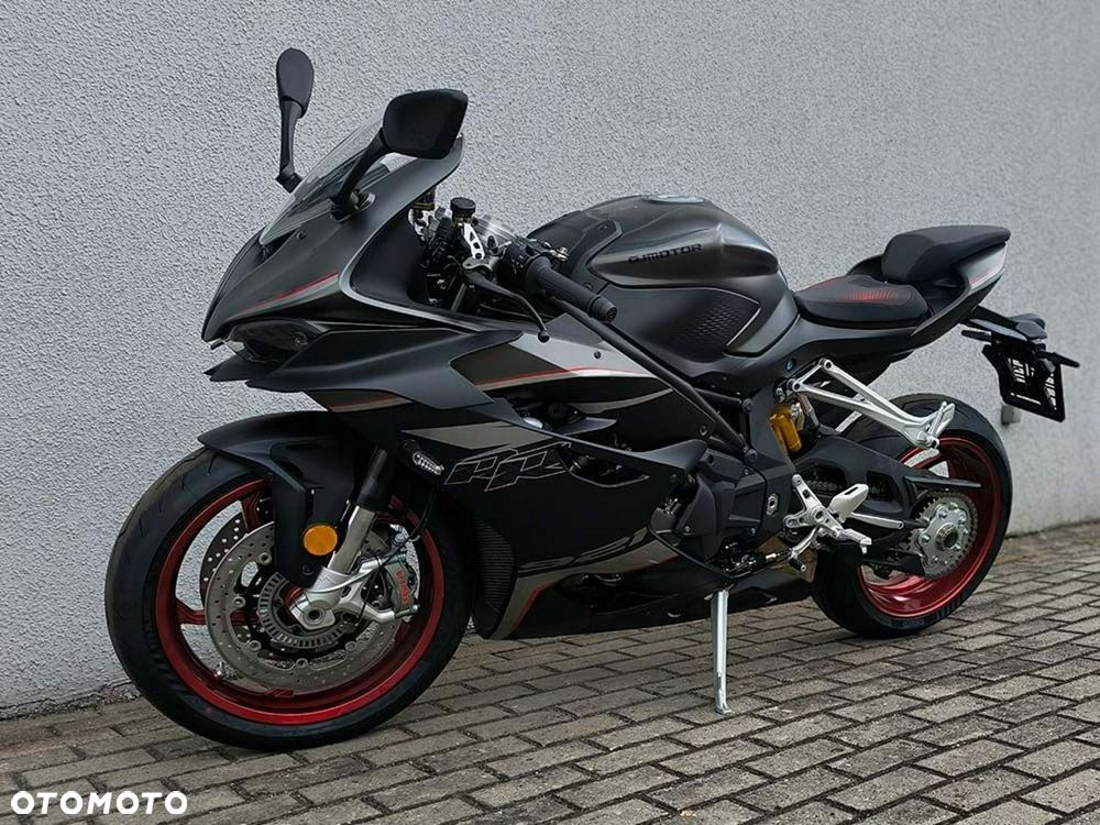 QJMOTOR SRK 921RR - 11