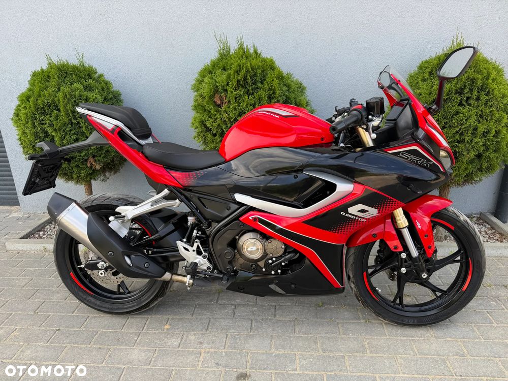 QJMOTOR SRK 125R - 2