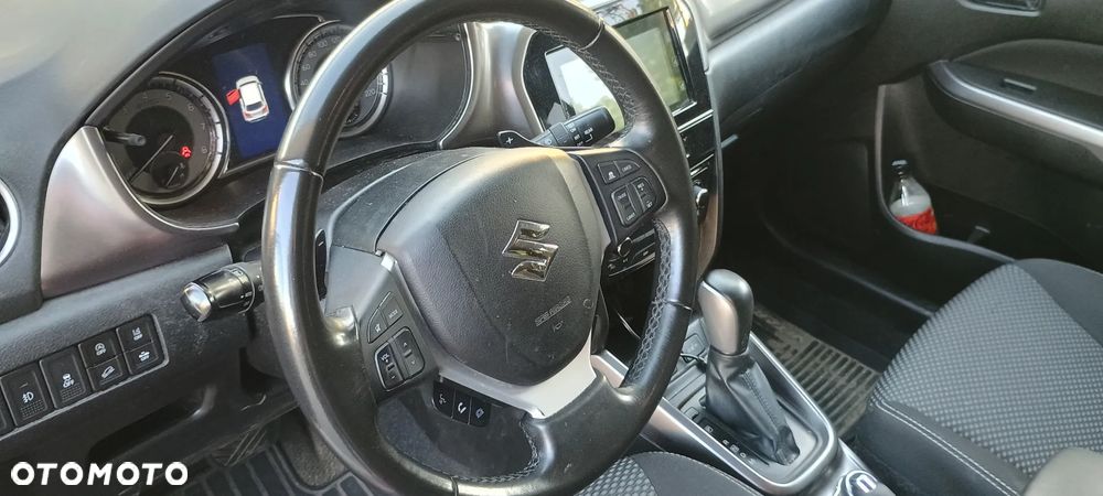 Suzuki Vitara 1.4 Boosterjet SHVS Premium 4WD - 2