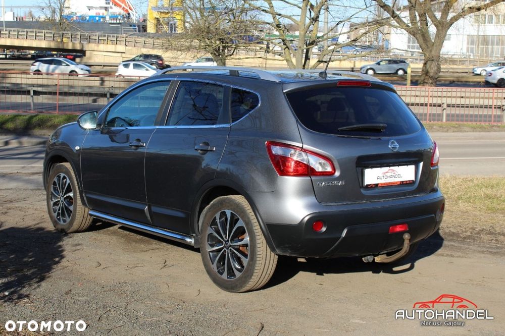 Nissan Qashqai - 4