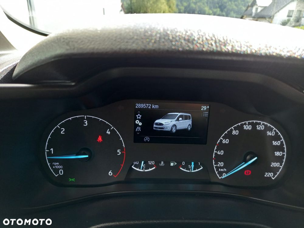 Ford Transit Connect - 14