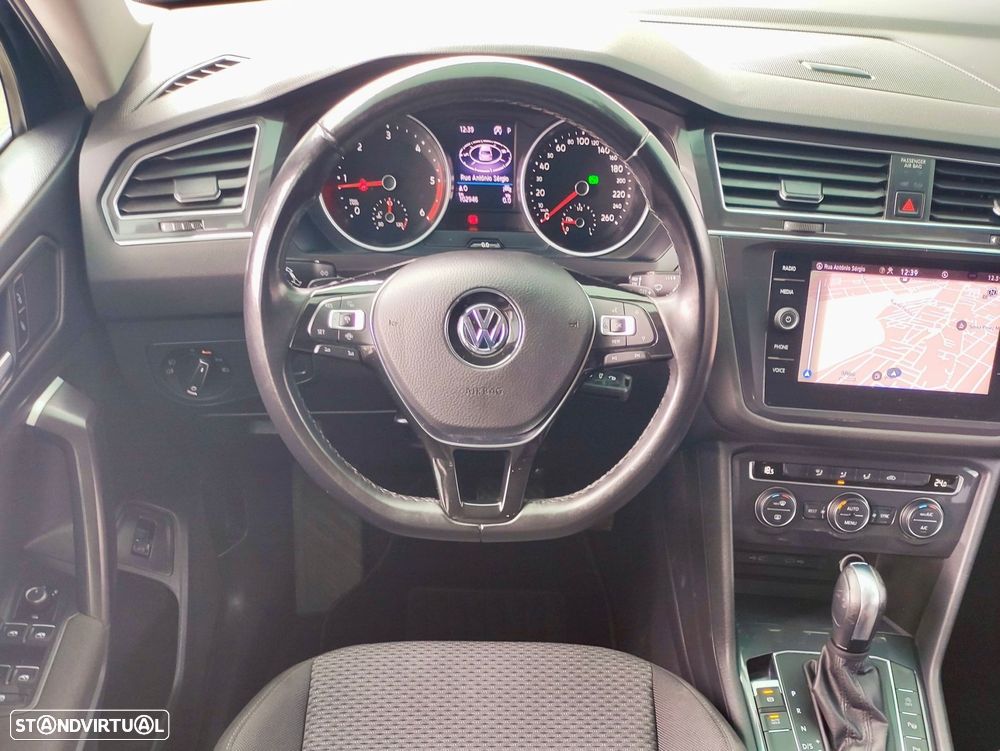 VW Tiguan Allspace 2.0 TDI Confortline DSG - 10
