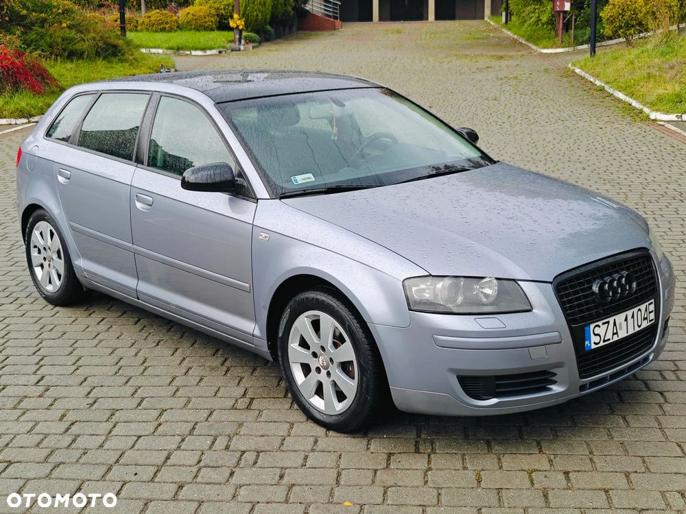 Audi A3 Sportback 1.6 FSI Ambiente - 14