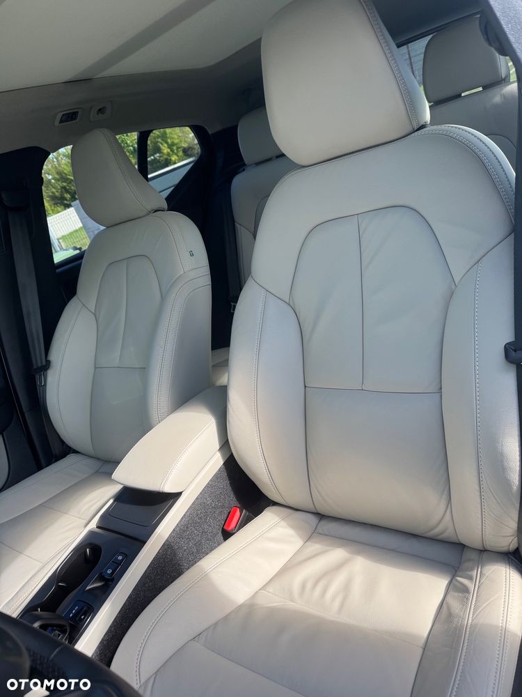 Volvo XC 40 - 15