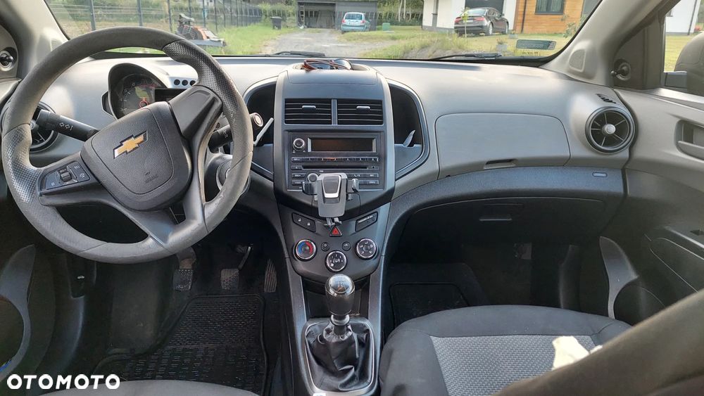 Chevrolet Aveo - 7