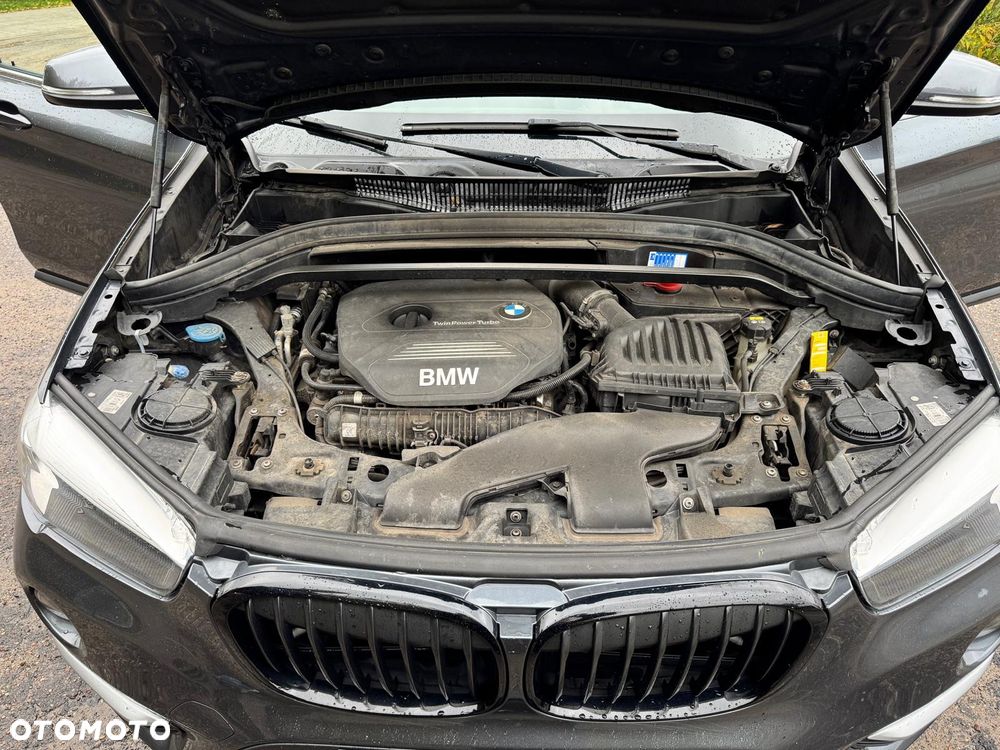 BMW X1 xDrive25i xLine - 11
