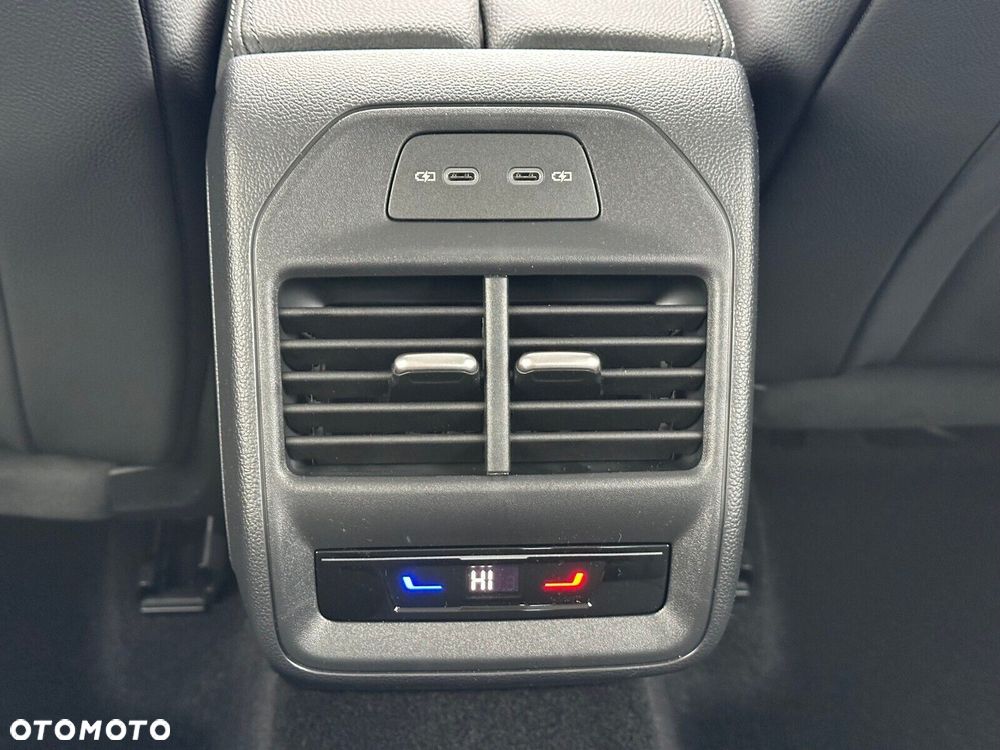 Skoda Superb 1.5 TSI mHEV Selection DSG - 22