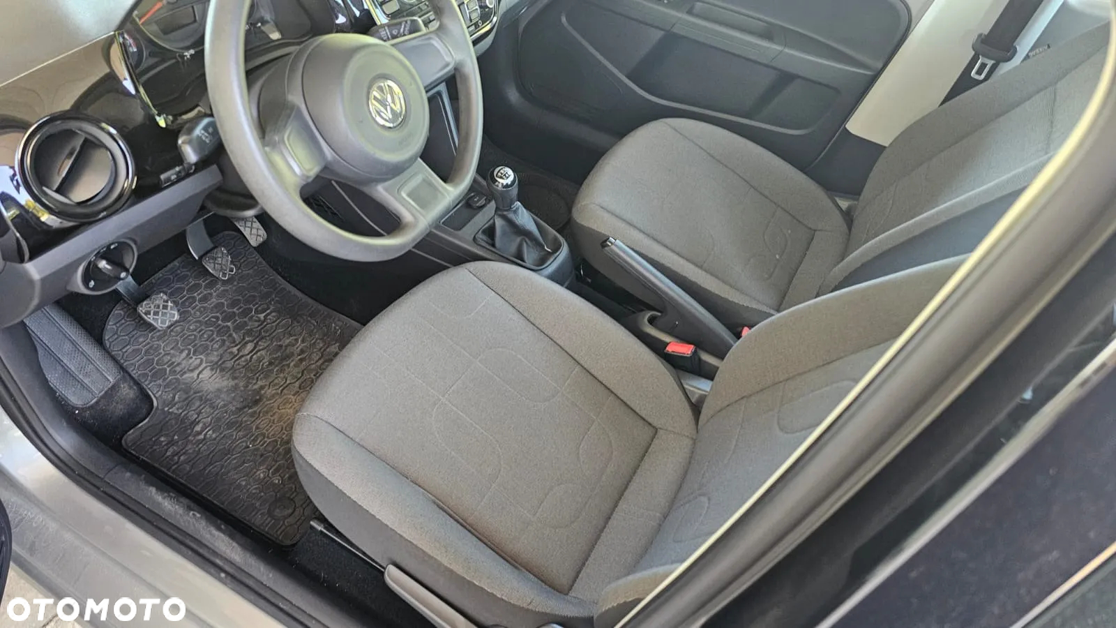 Volkswagen up! 1.0 move - 11