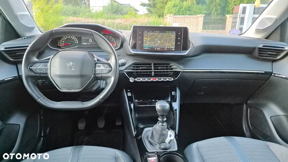 Peugeot 208 PureTech 100 Allure - 9