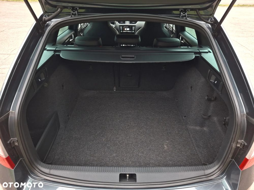 Skoda Octavia 2.0 TDI (Green tec) RS - 11