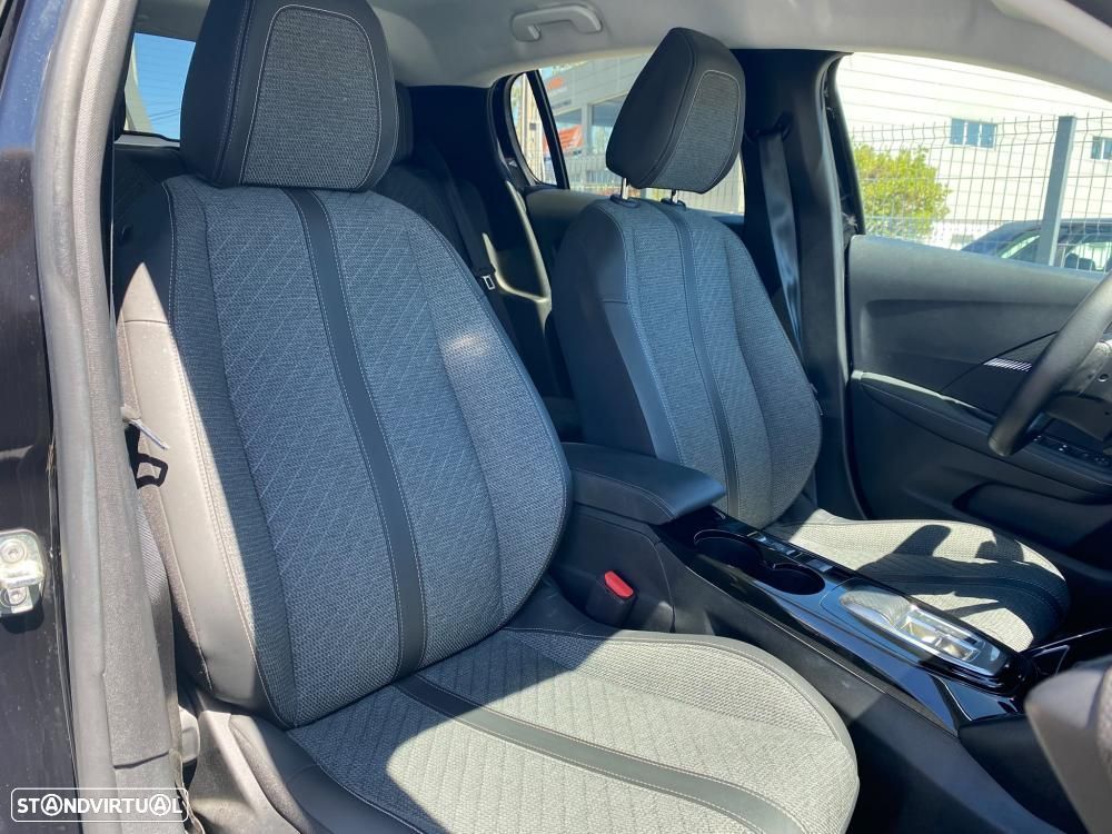 Peugeot e-208 50 kWh Allure Pack - 9