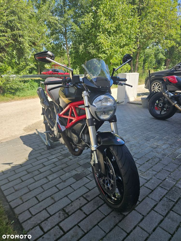 Ducati Monster - 13