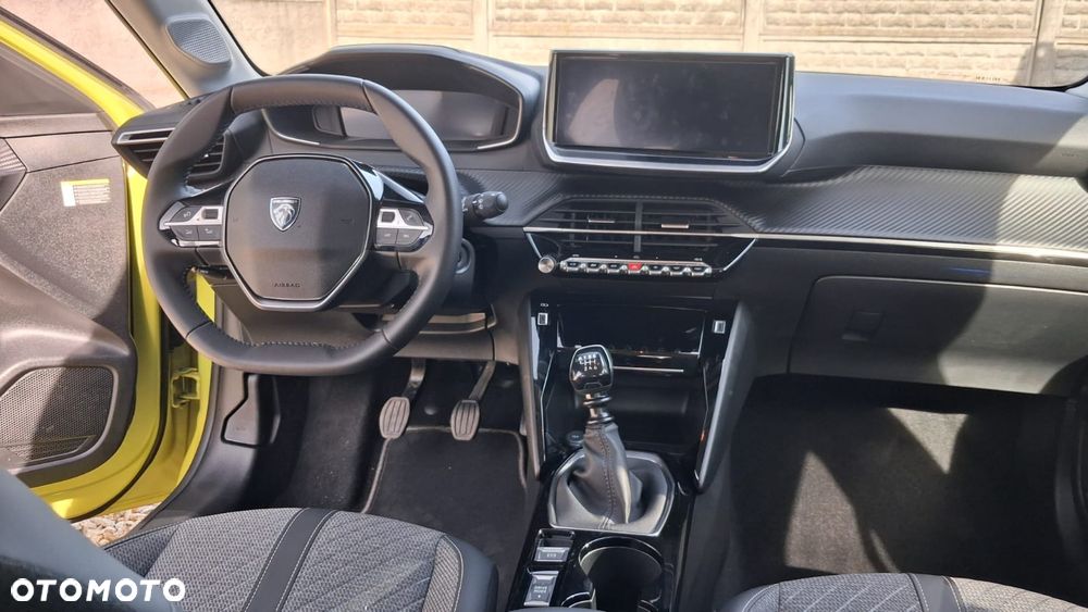 Peugeot 208 1.2 PureTech Business S&S - 11