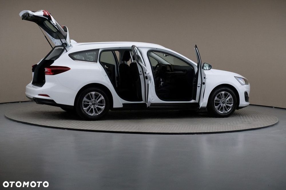 Ford Focus 1.0 EcoBoost Titanium - 6