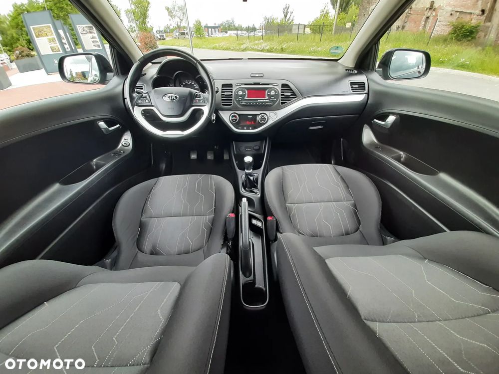 Kia Picanto 1.0 Dream Team Edition - 11