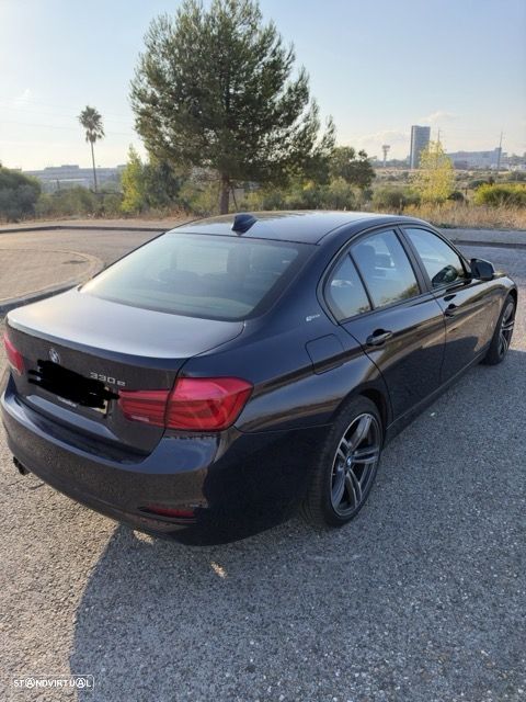BMW 330 e iPerformance Advantage - 6