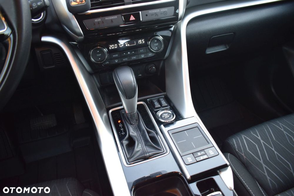 Mitsubishi Eclipse Cross 1.5 T Instyle CVT 4WD - 11