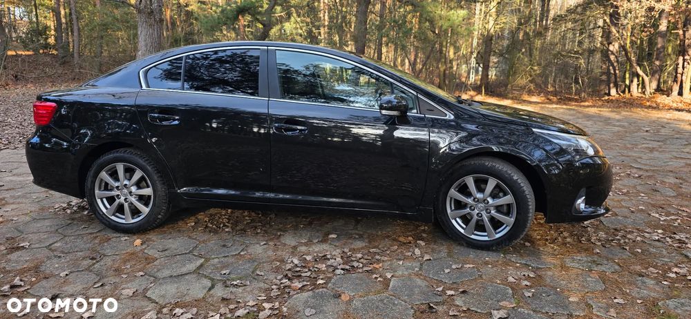 Toyota Avensis 2.0 D-4D Premium - 27