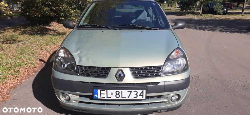 Renault Clio - 7