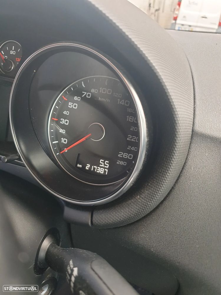 Audi TT Coupé 1.8 TFSI - 6