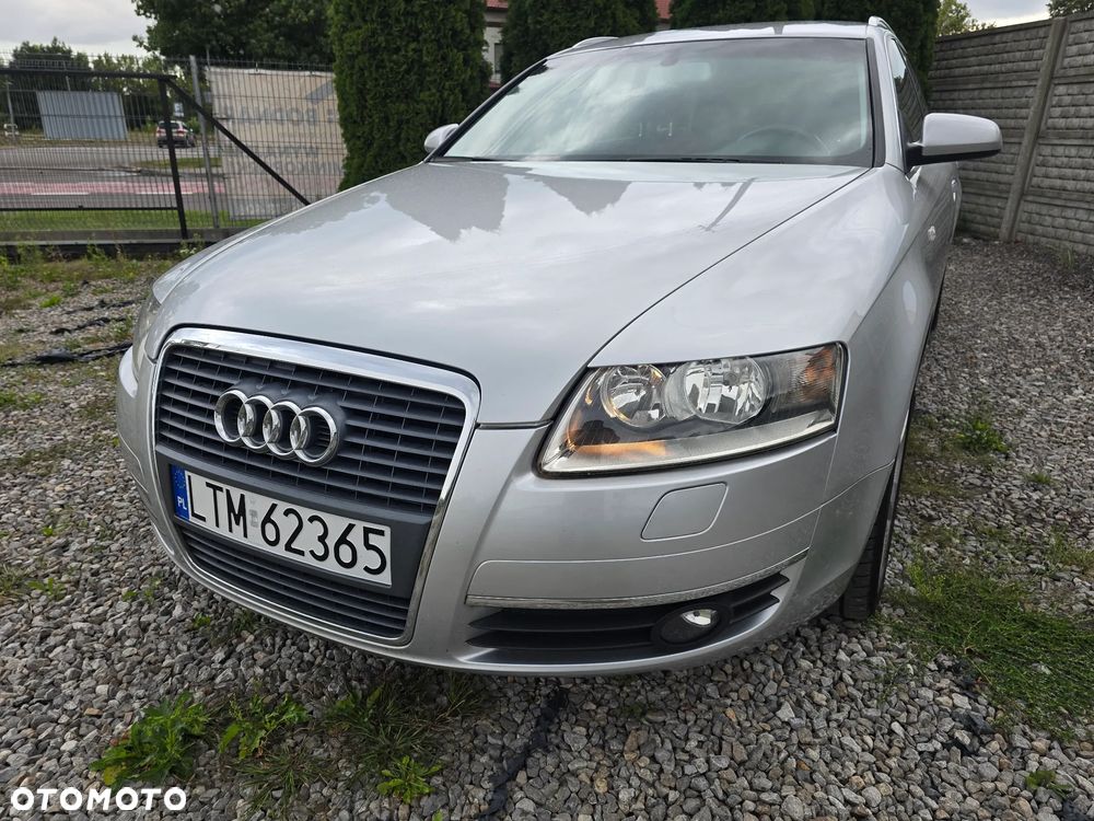 Audi A6 Avant 2.4 - 5